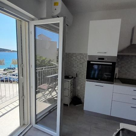 Apartment Tea 2 Primošten Eksteriør bilde