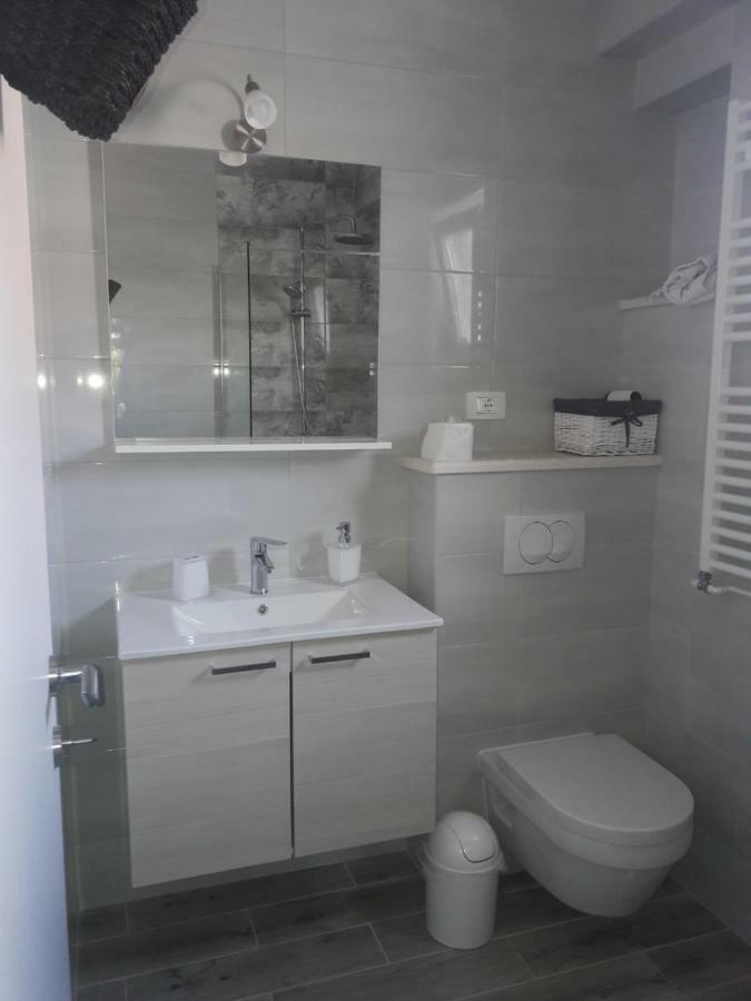 Apartment Tea 2 Primošten Eksteriør bilde